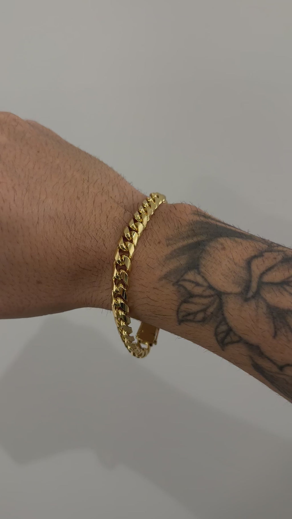 Pulseira cubana 8mm 22g