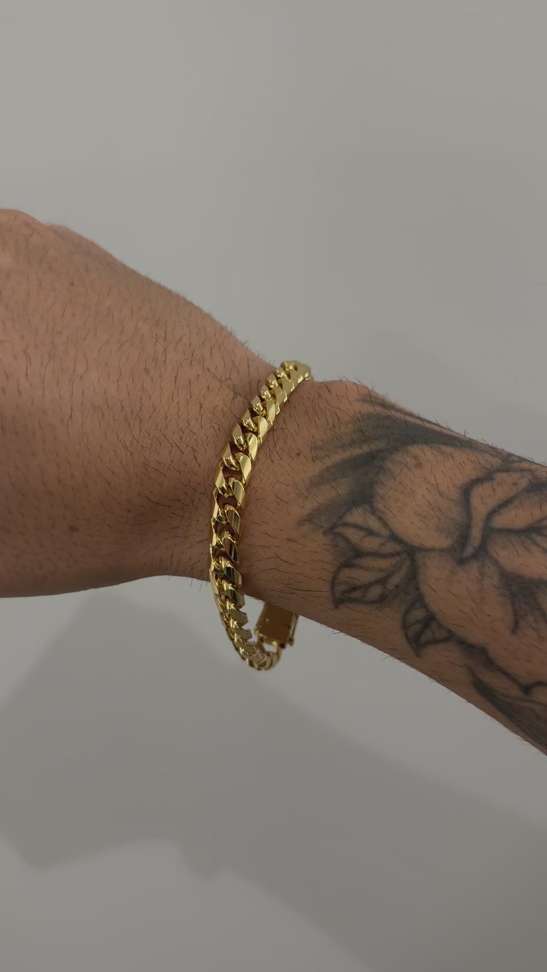 Pulseira cubana 8mm 22g